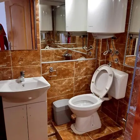 Hedonist Stara Pazova