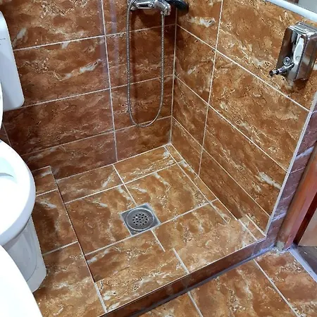 Hedonist Stara Pazova